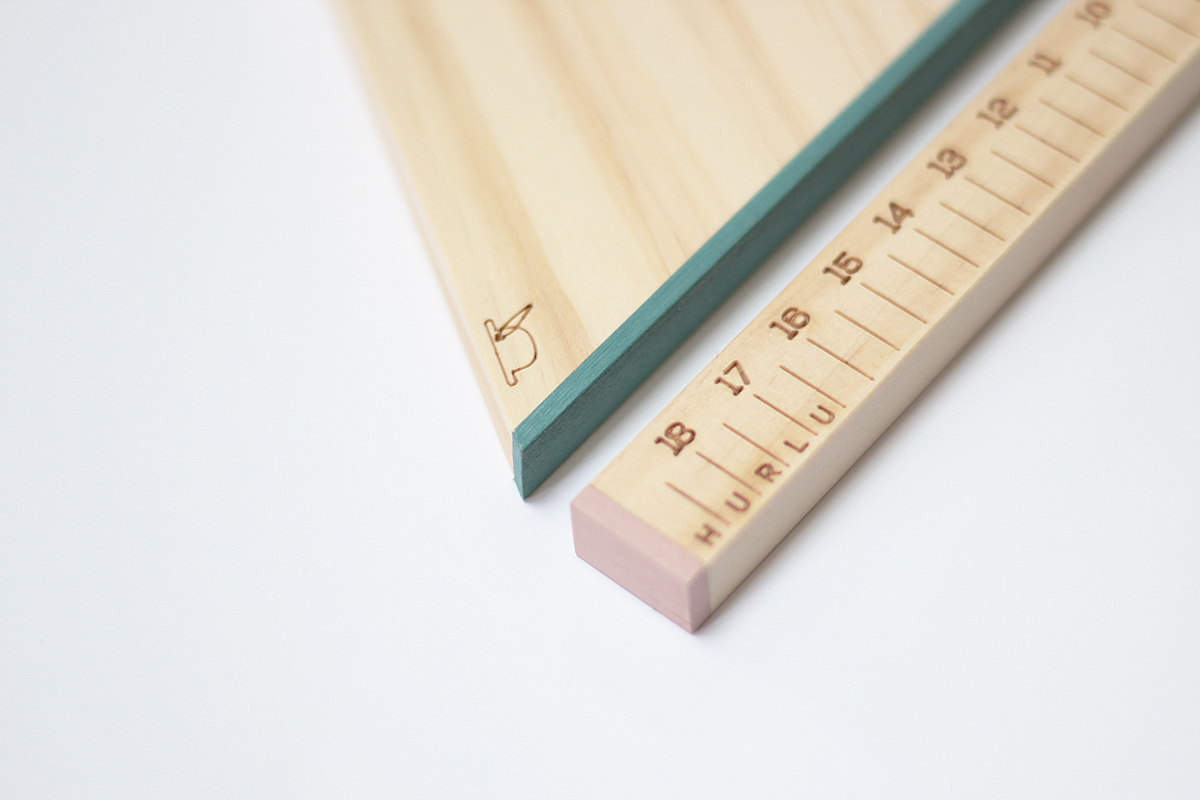 Stationery，a scale，Wooden ruler，product design，carving，