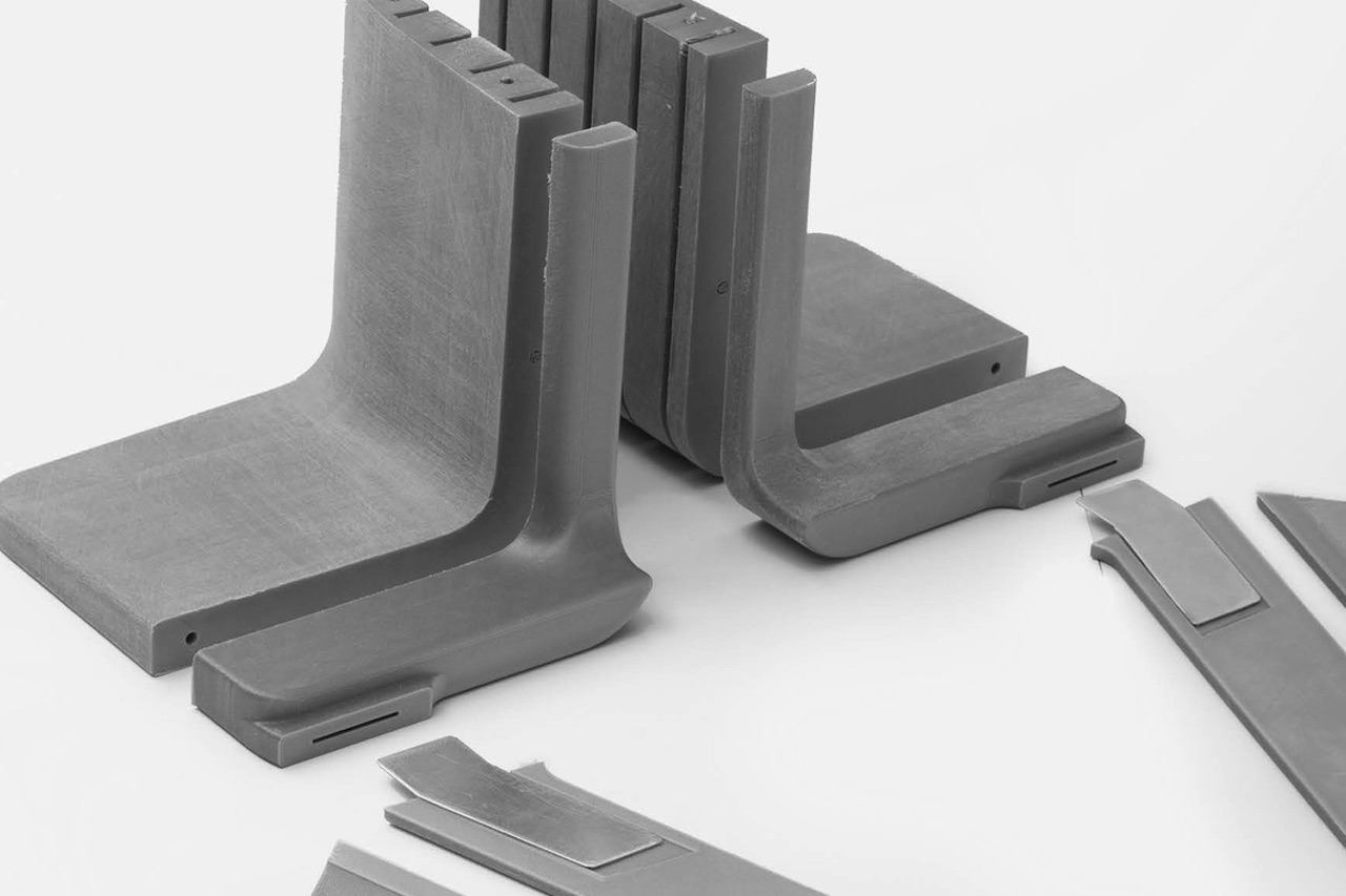 chair，deformation，children，