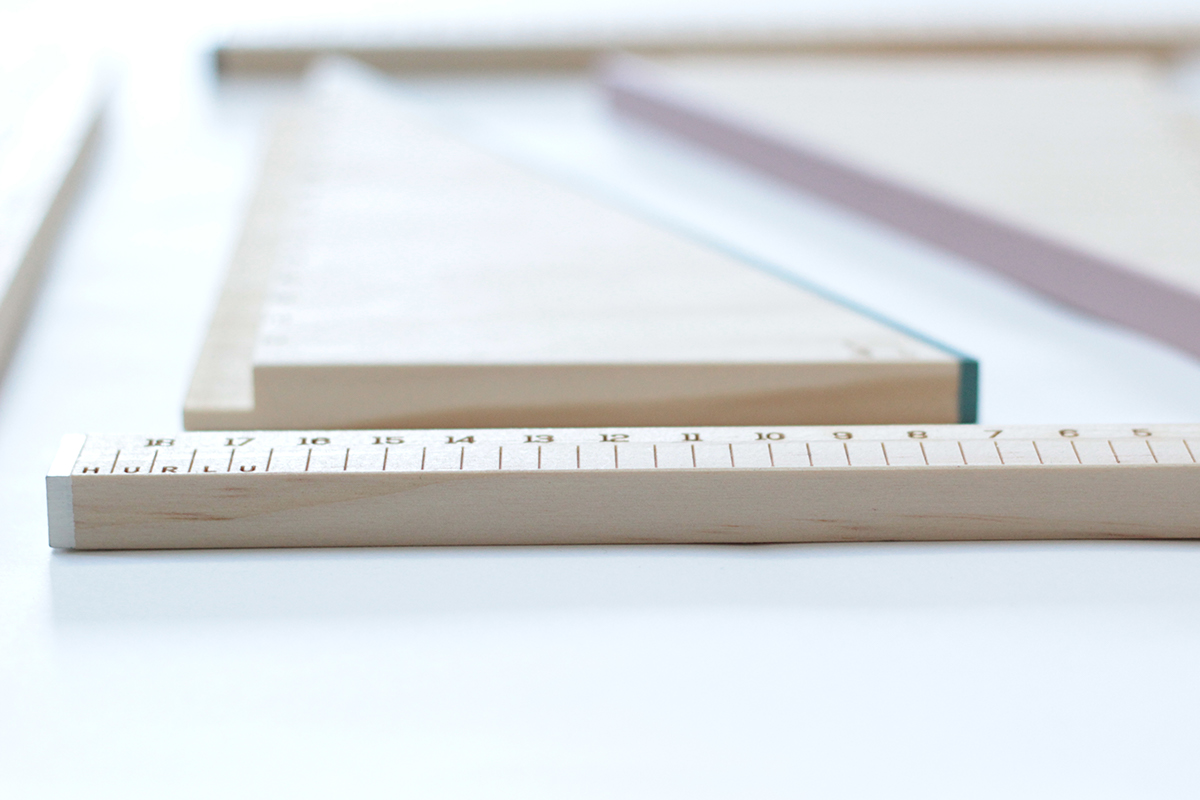 Stationery，a scale，Wooden ruler，product design，carving，