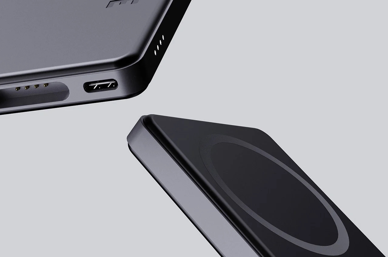 portable source，Mobile phone bracket，charge，