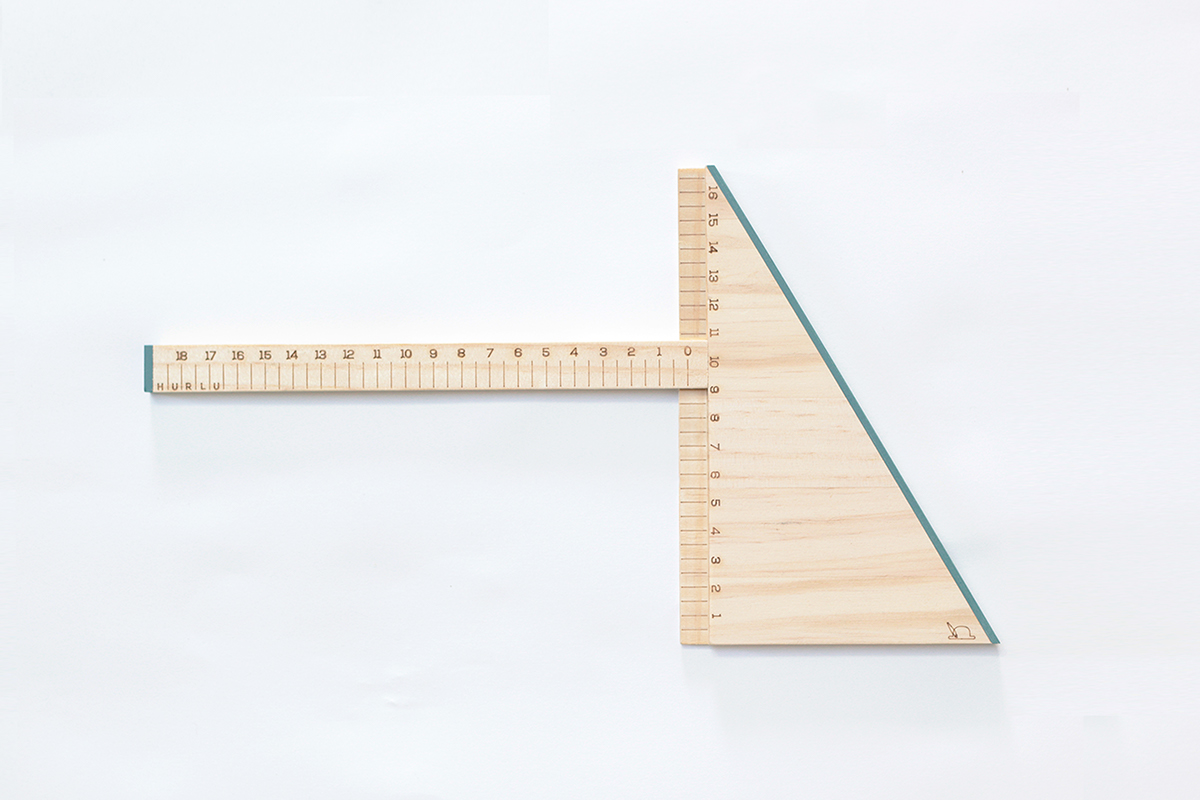 Stationery，a scale，Wooden ruler，product design，carving，