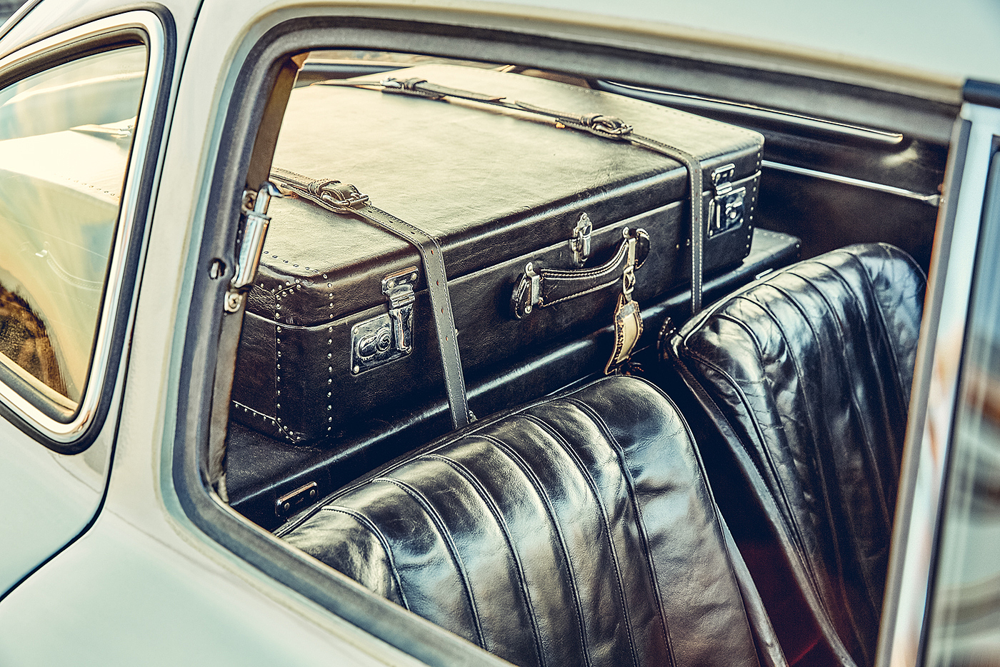 Classic car，vehicle，Photography，industrial design，Old style，automobile，Benz，