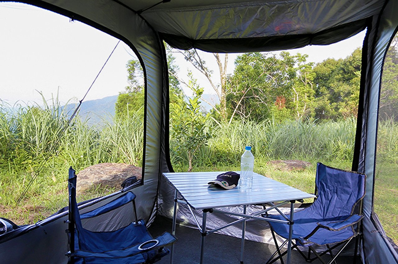 camp，Pop up window，Tent，Camping Essentials，Touring car，