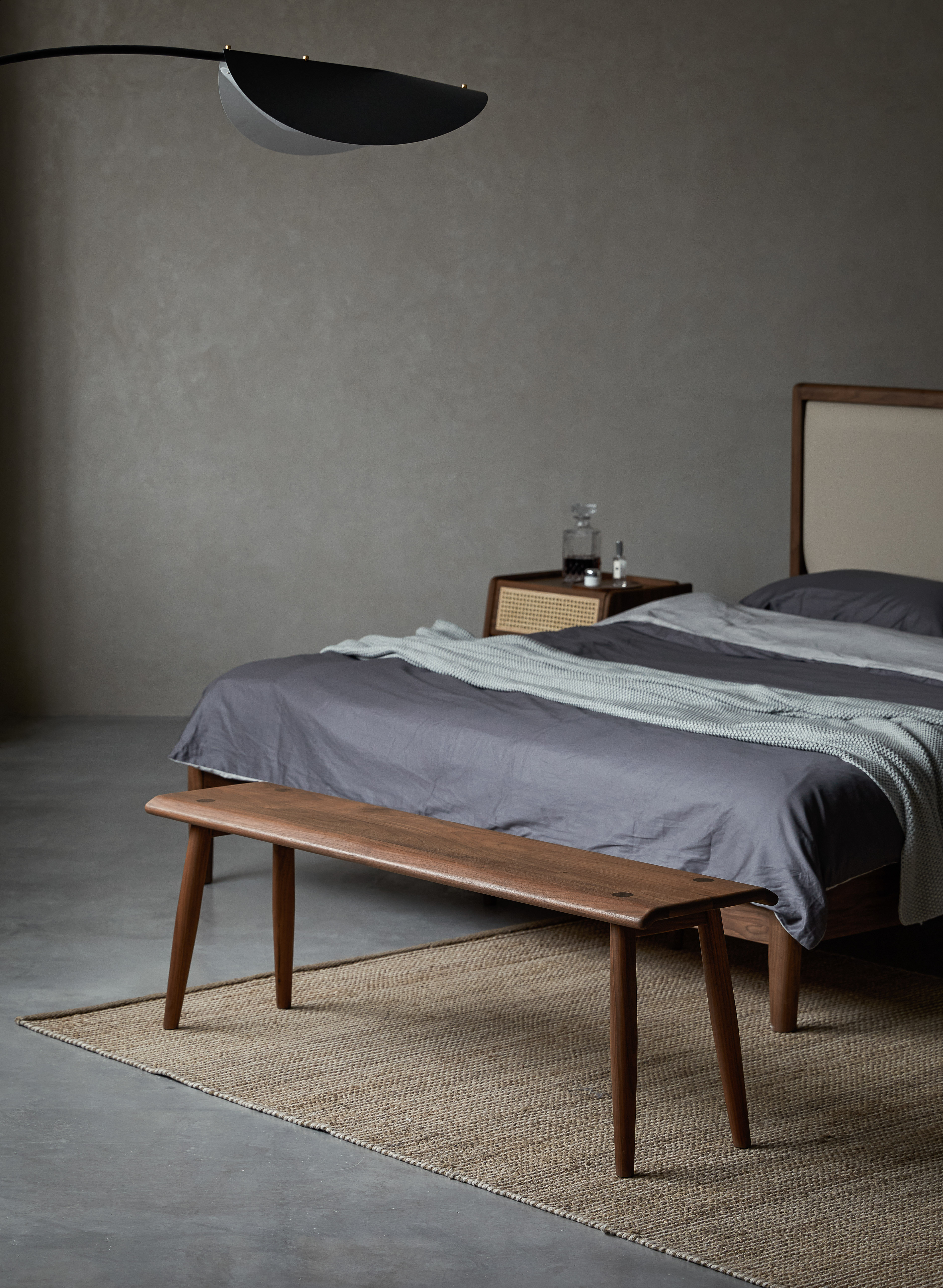 Furniture designer Ren Mengying，Furniture designer almond vegetable head，