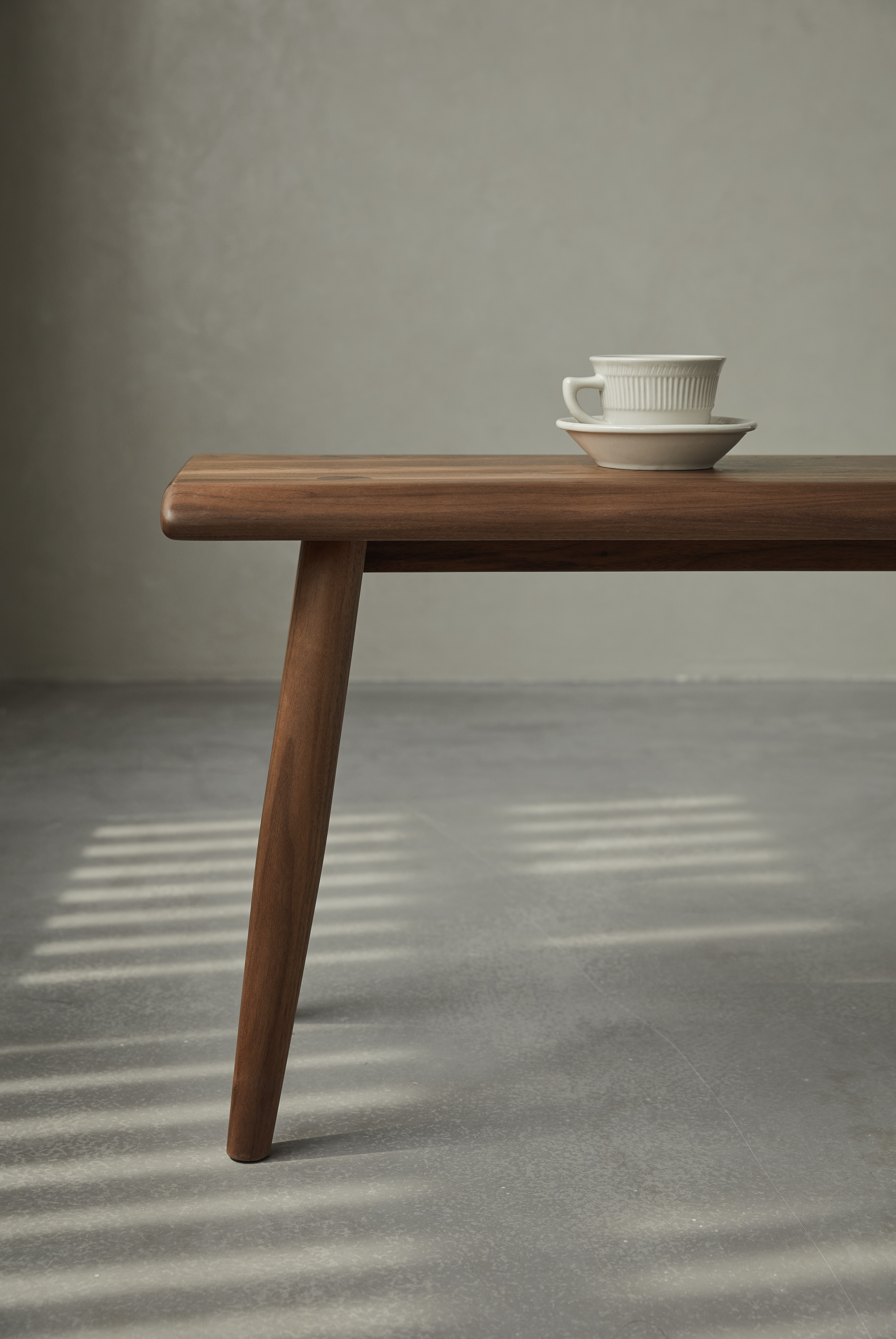 Furniture designer Ren Mengying，Furniture designer almond vegetable head，