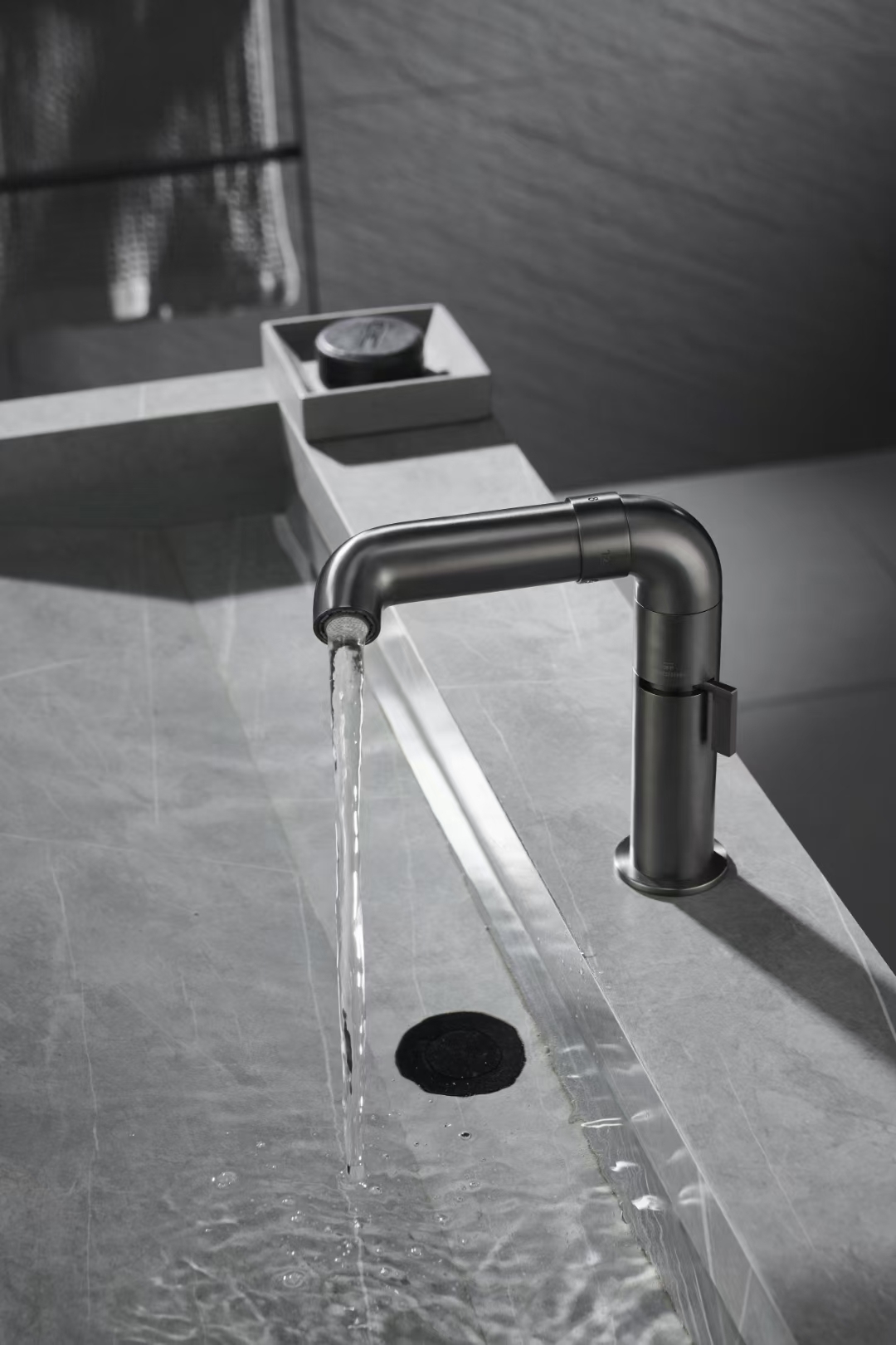 Basin mixer ，Bathroom design，water tap，