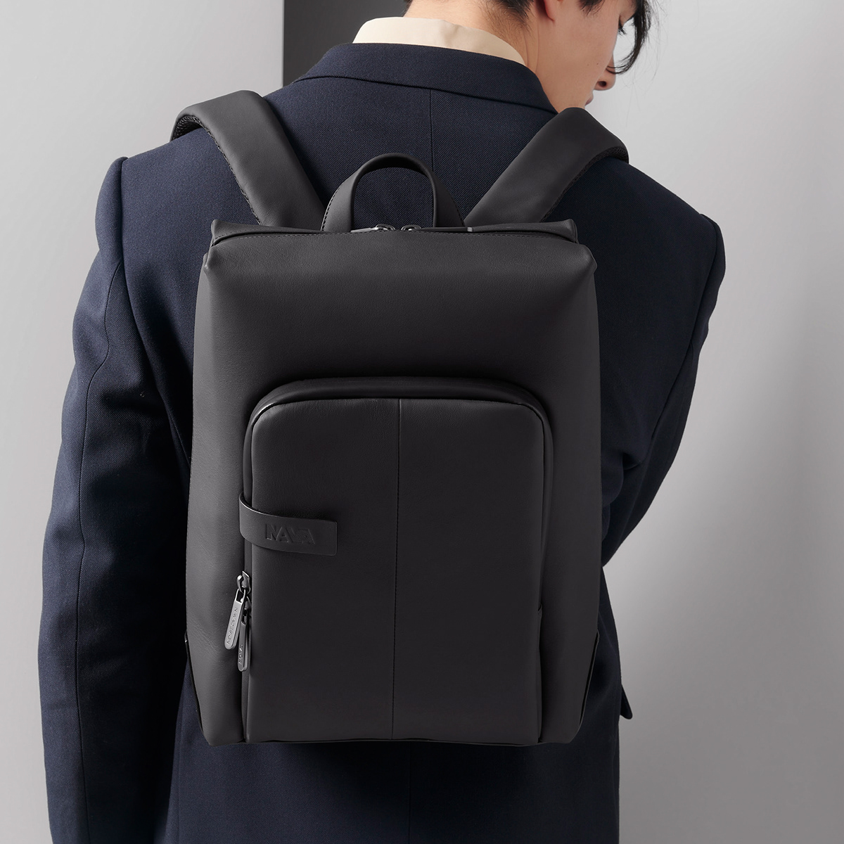 Bag，Solid，Nava design，product design，Leatherwear，a bag，