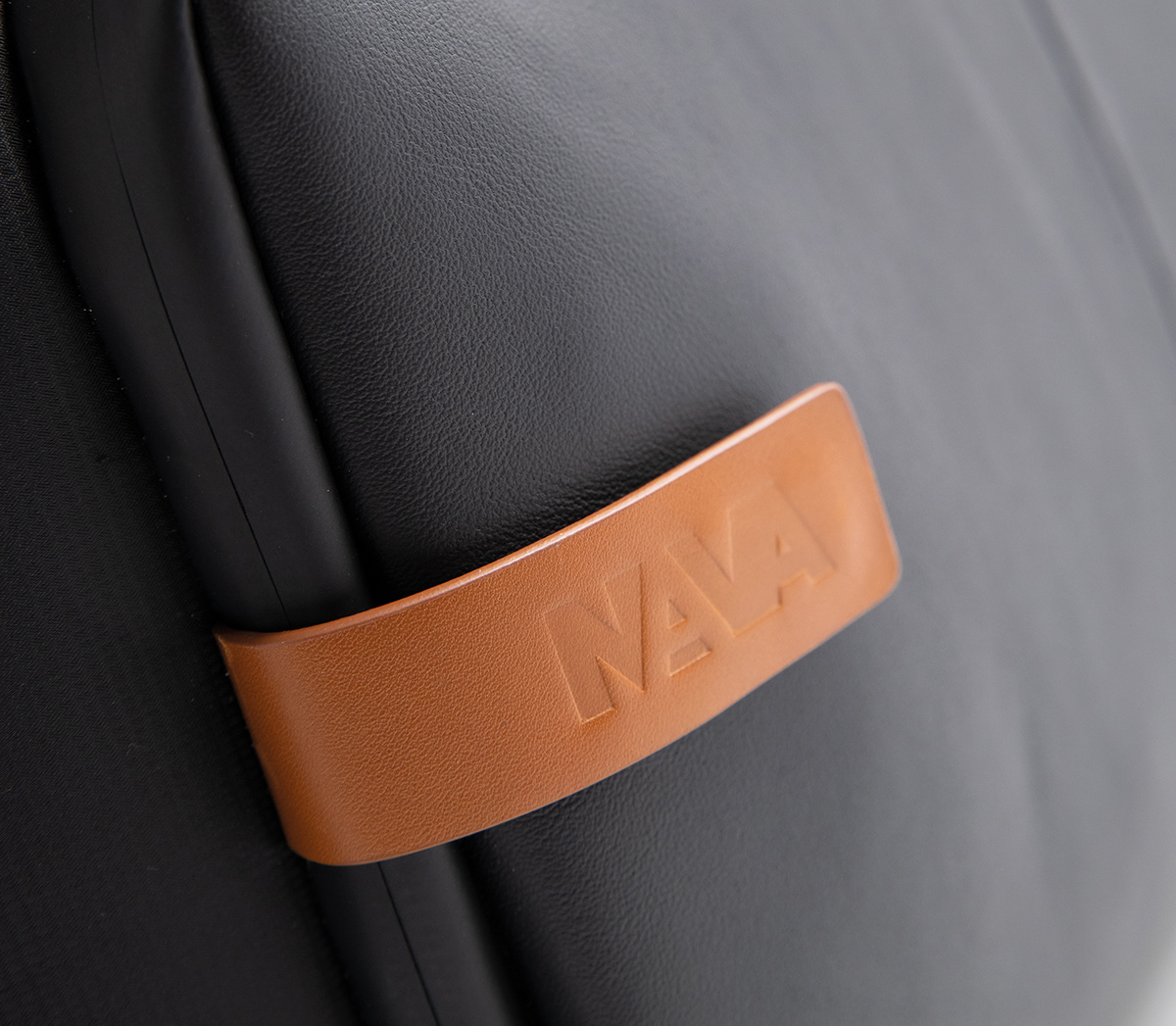 Bag，Solid，Nava design，product design，Leatherwear，a bag，