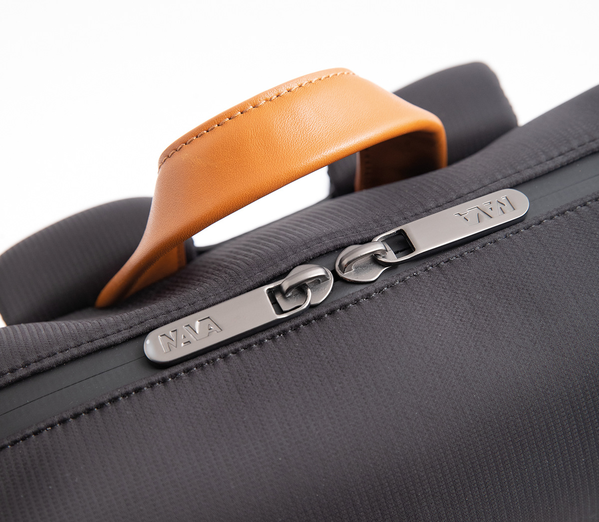 Bag，Solid，Nava design，product design，Leatherwear，a bag，