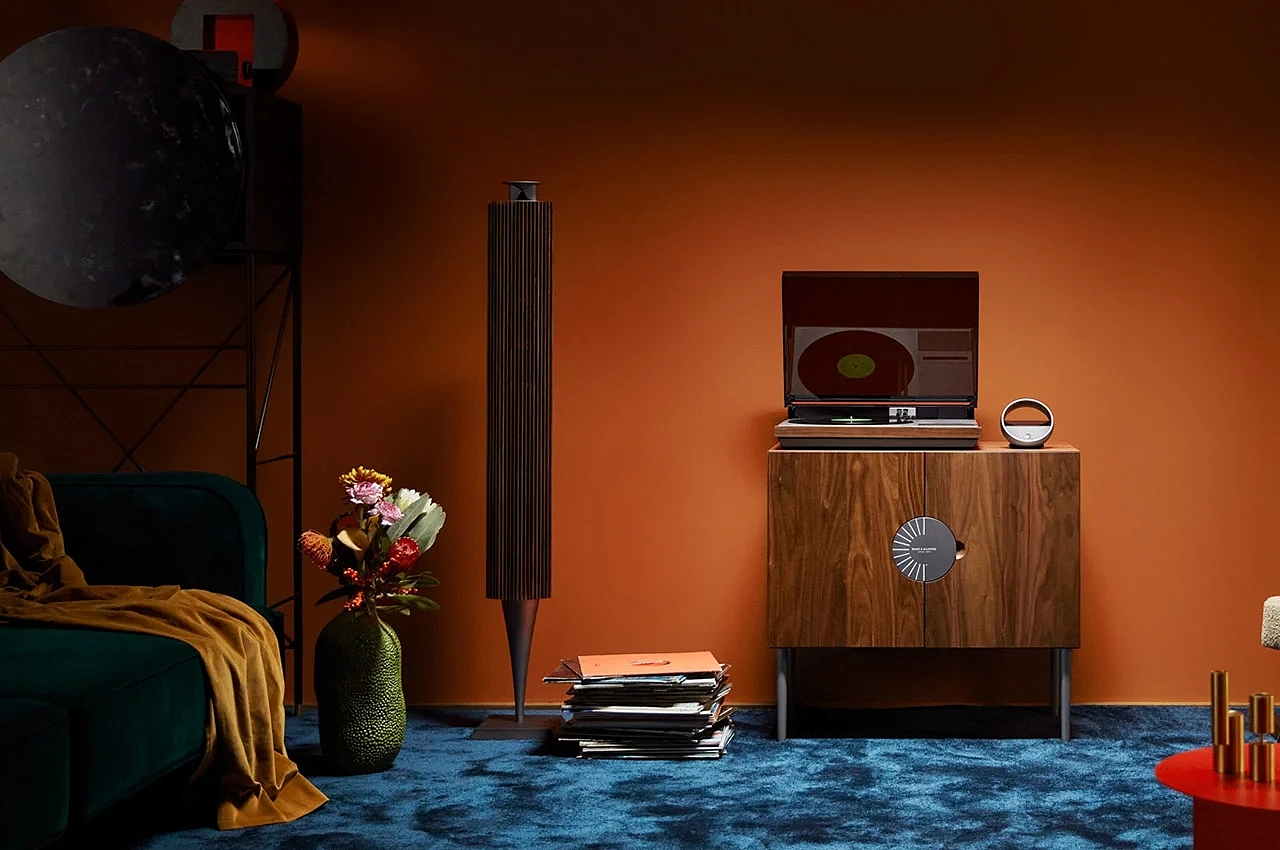 recorder，RECORD PLAYER，Sustainable development，Black glue player，Sound system，