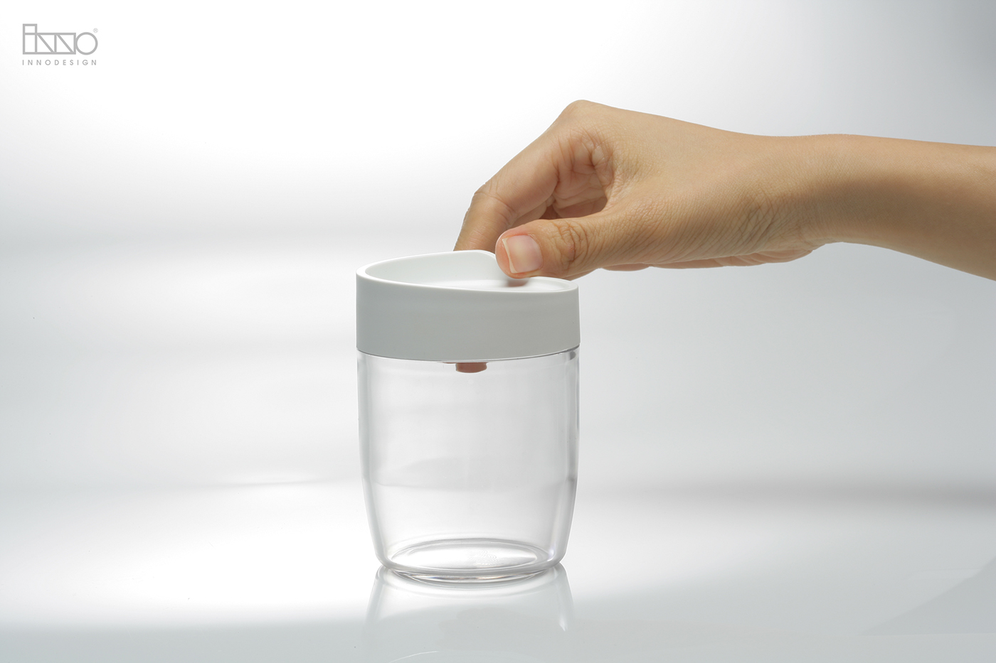 if，two thousand and ten，Spice bottle，container，bottle，