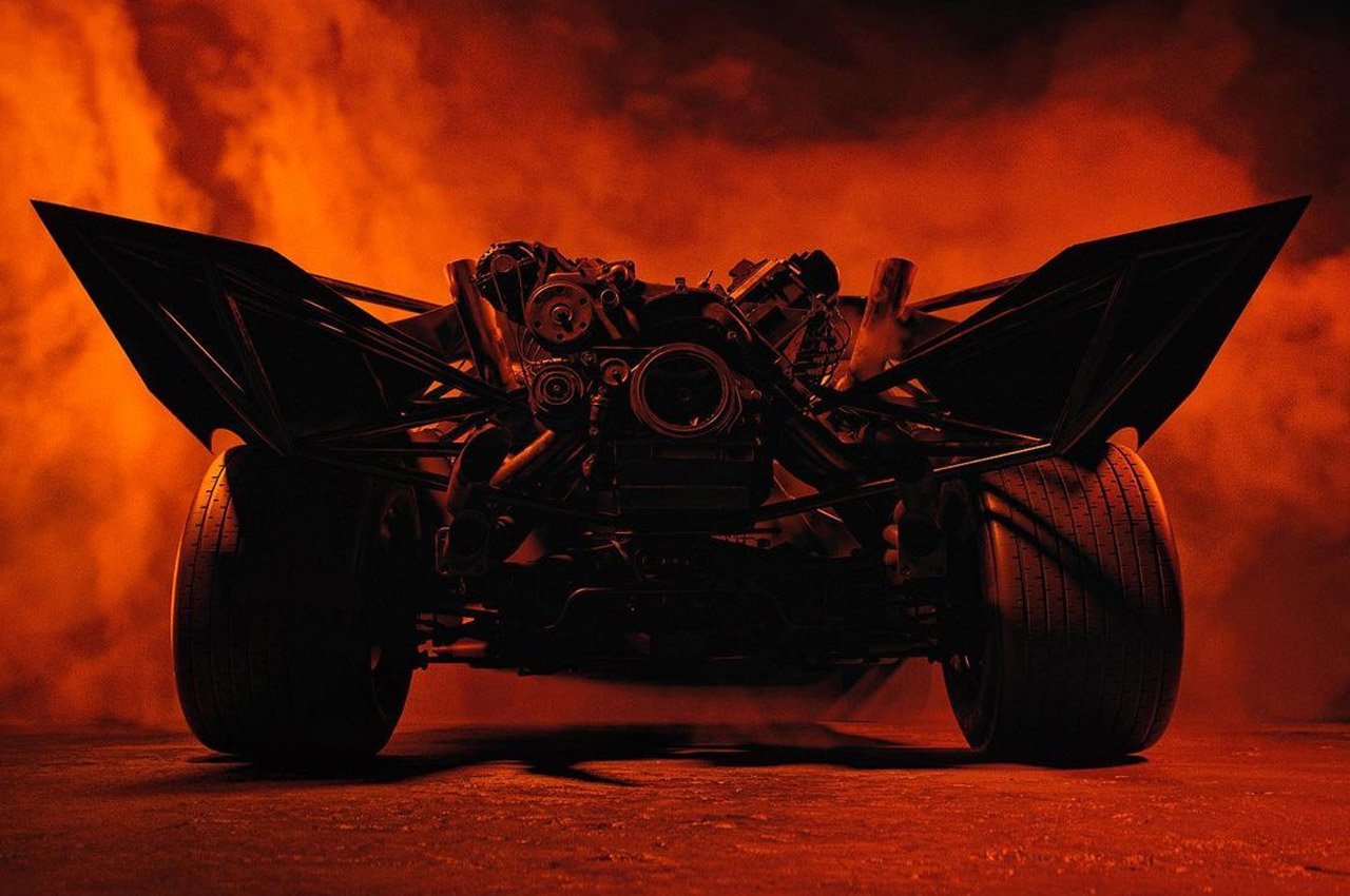 Ash Thorpe，Batmobile，Personality design，Automobile design，