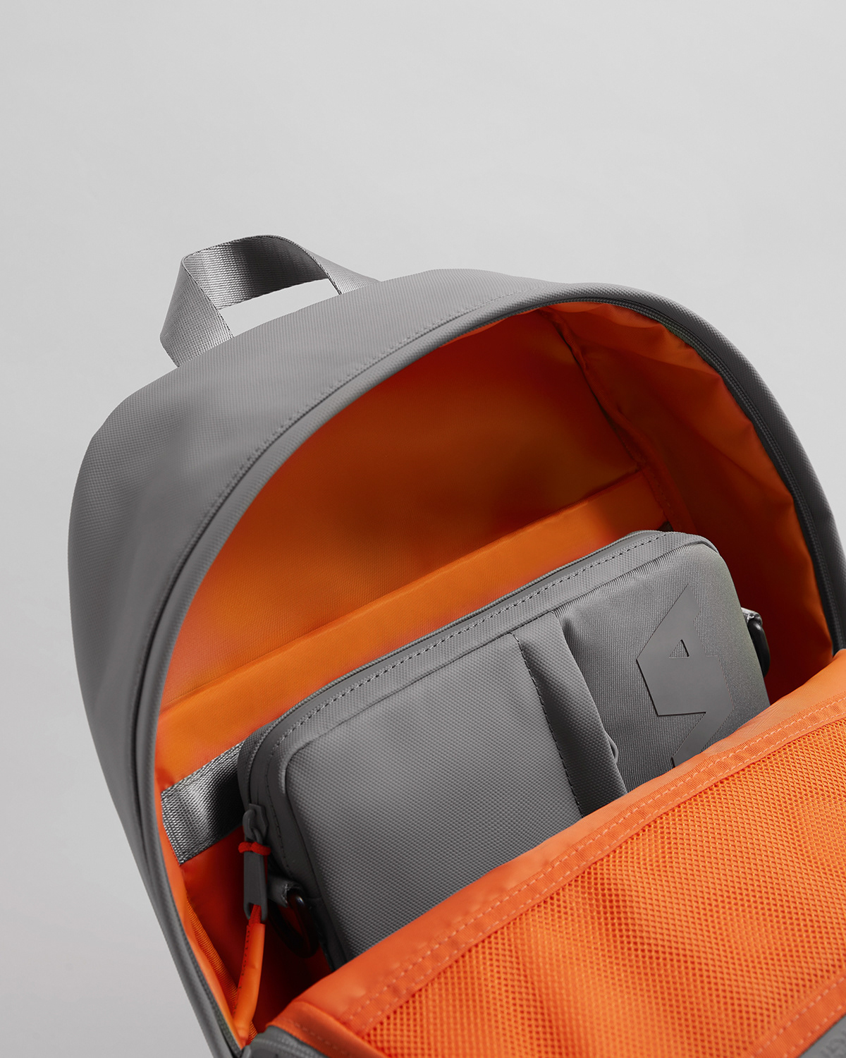 knapsack，Travelling bag，pu，