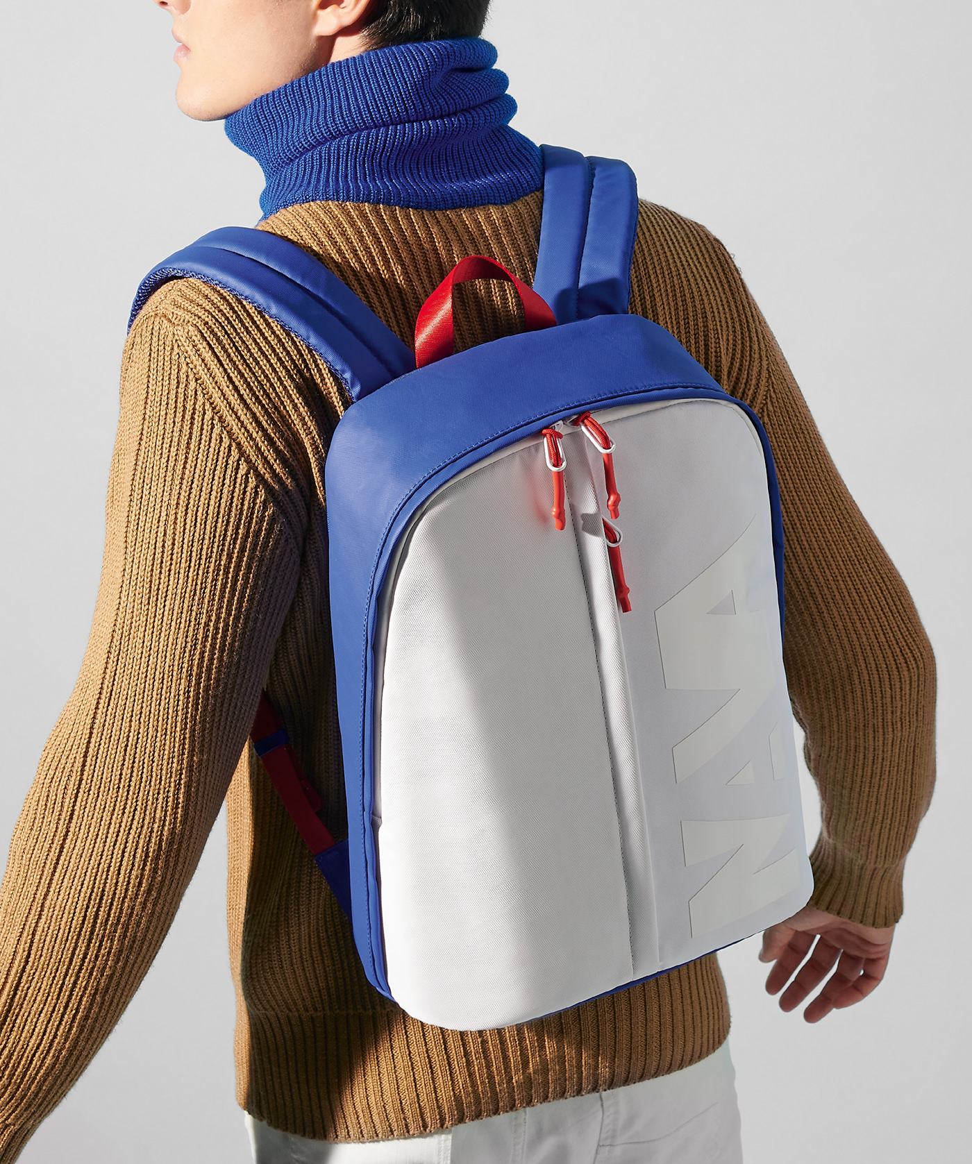 knapsack，Travelling bag，pu，