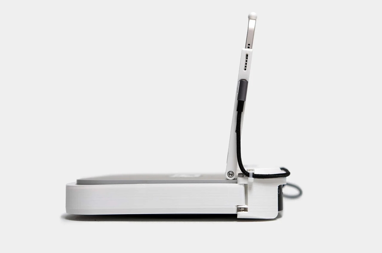 Apple，tablet PC，Notebook computer，Portable，