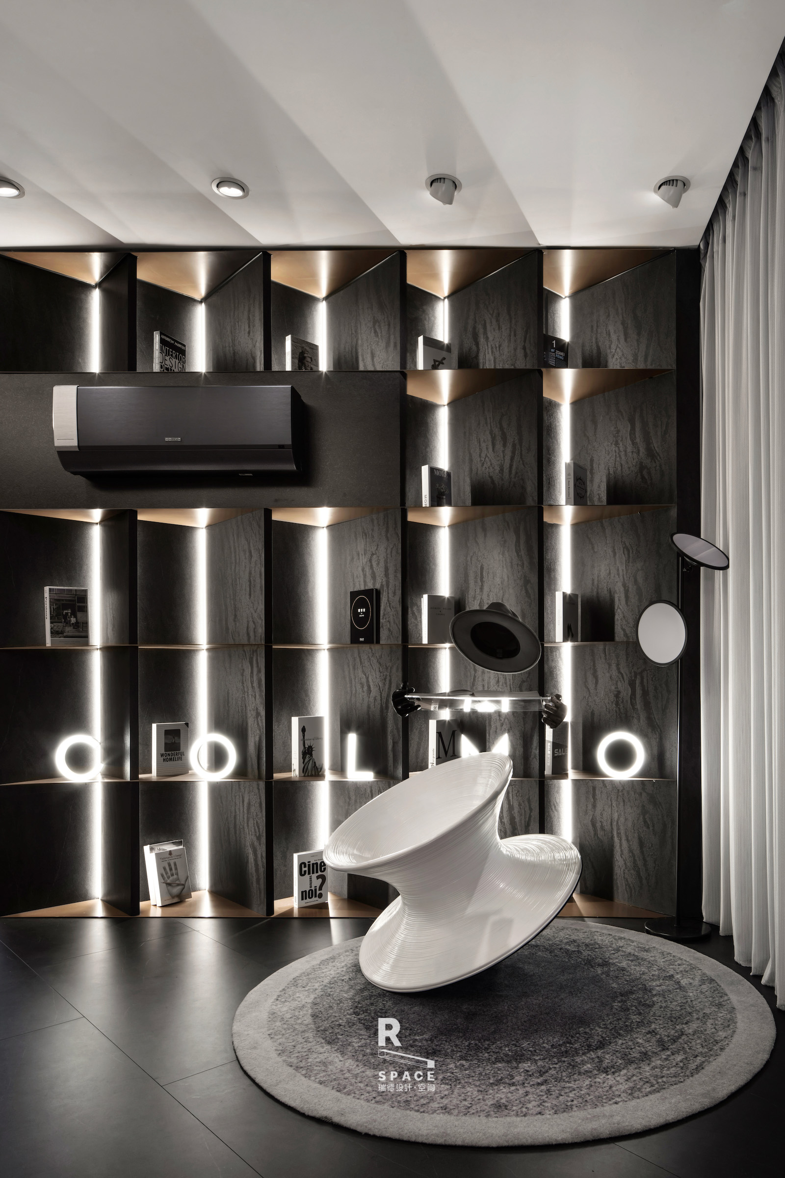 Red design，space design ，Si design，Beautiful，High end design，