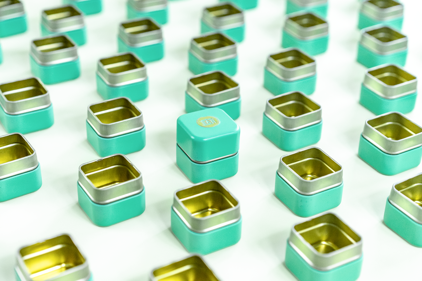 Red design，packing design，Brand upgrade，Lakeside residence，tea culture，Brand strategy，VI design，Packaging strategy，