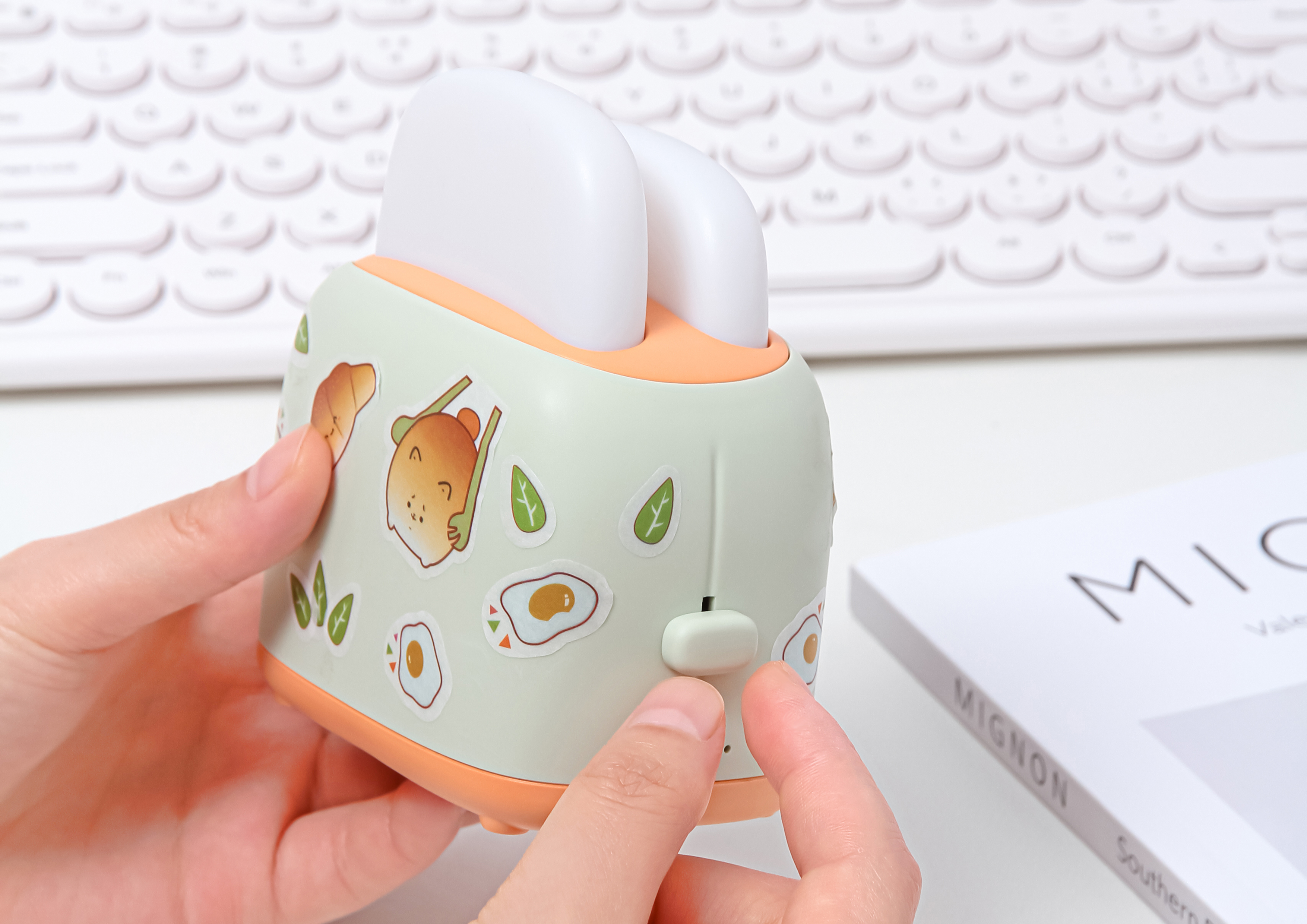 bionics，Night light，DIY sticker，