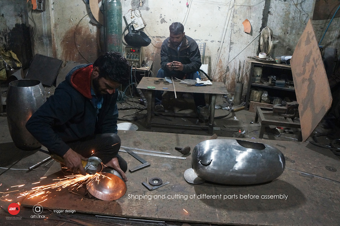 Swing car，children，animal，