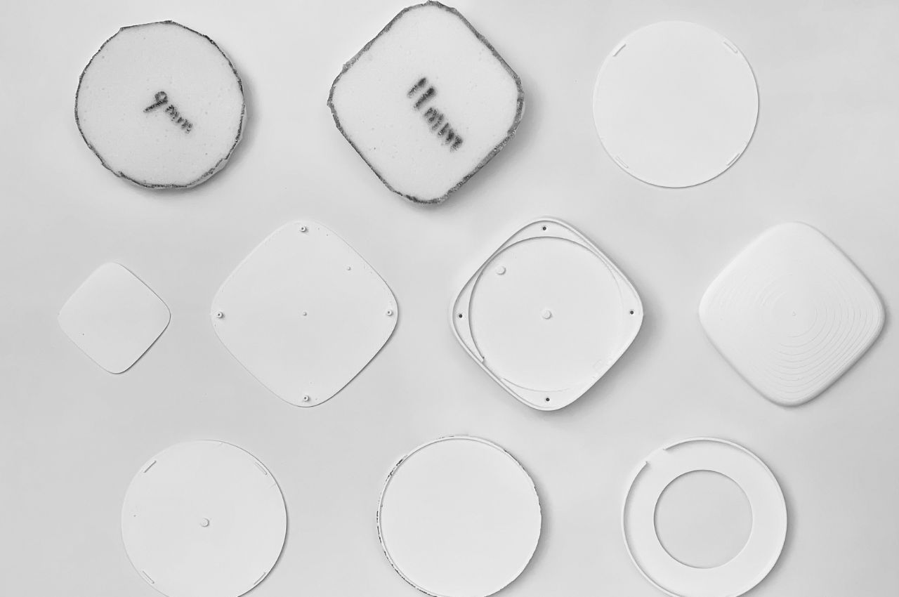 Memory sponge，wireless charger ，Mobile phone foam，product design，Minimalist style，