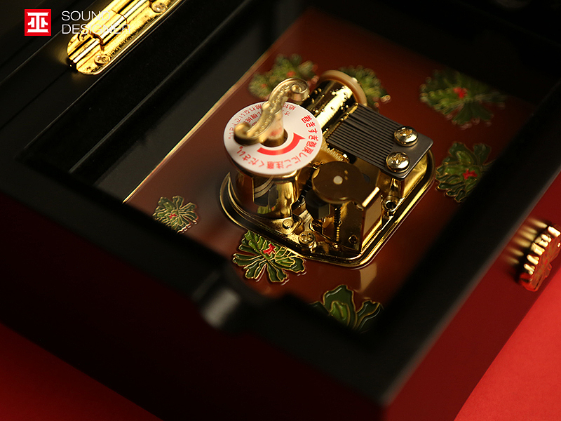 Music box，Exquisite carving，