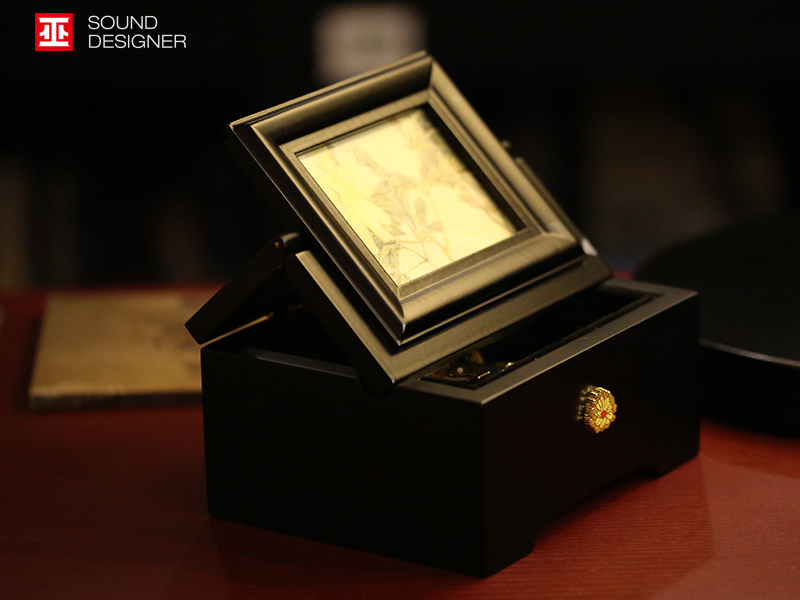Music box，Exquisite carving，