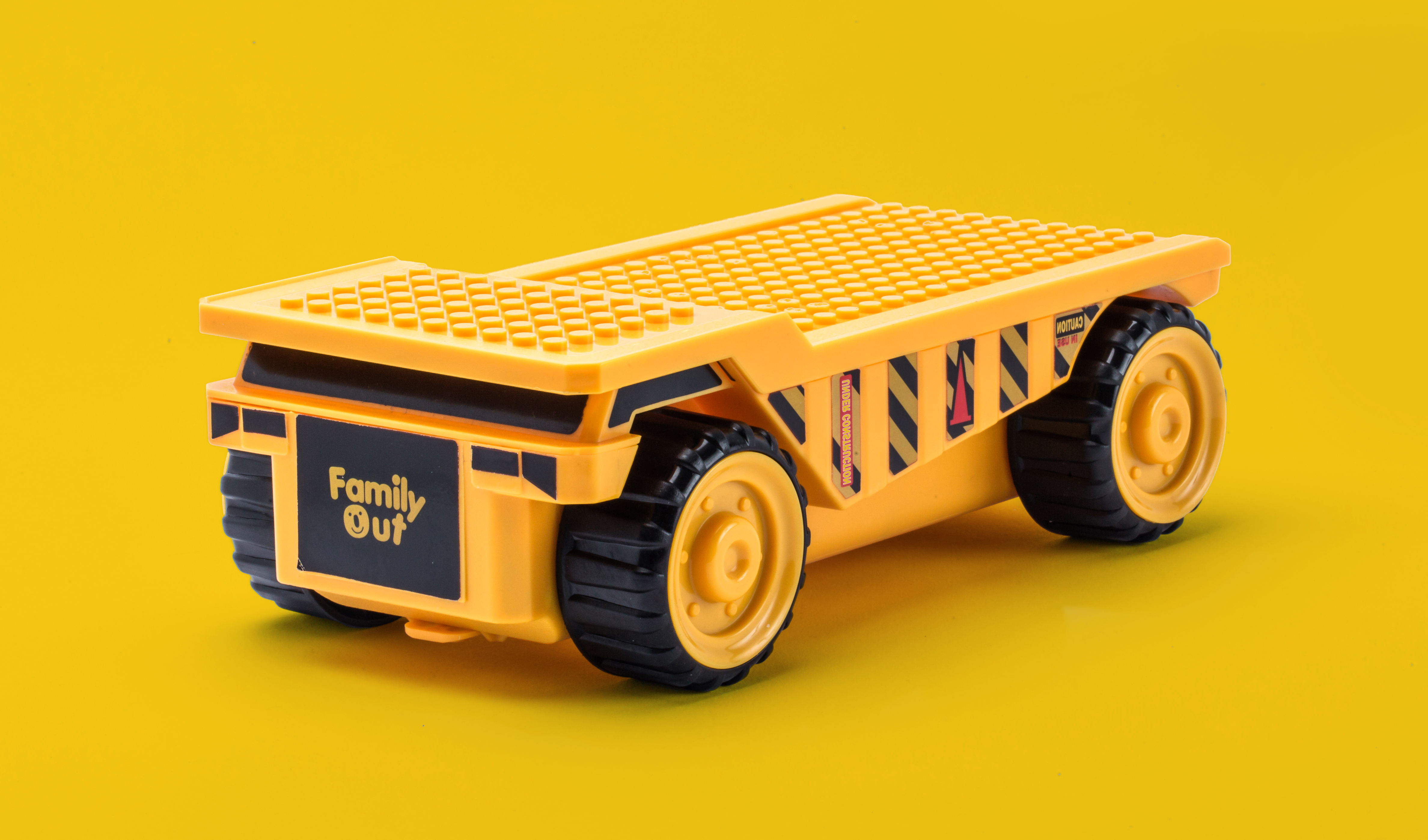 Engineering vehicle，Building blocks，pencil case，Stationery，