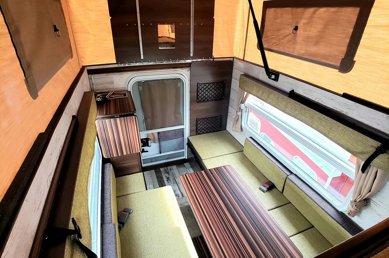 Campervan，Truck bed camper，camping，MYSTIC，