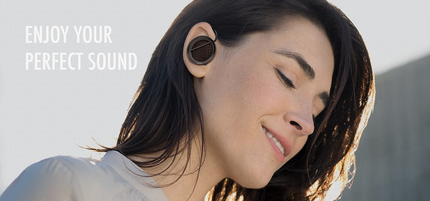 headset，over-ear ，music，hearing，black，