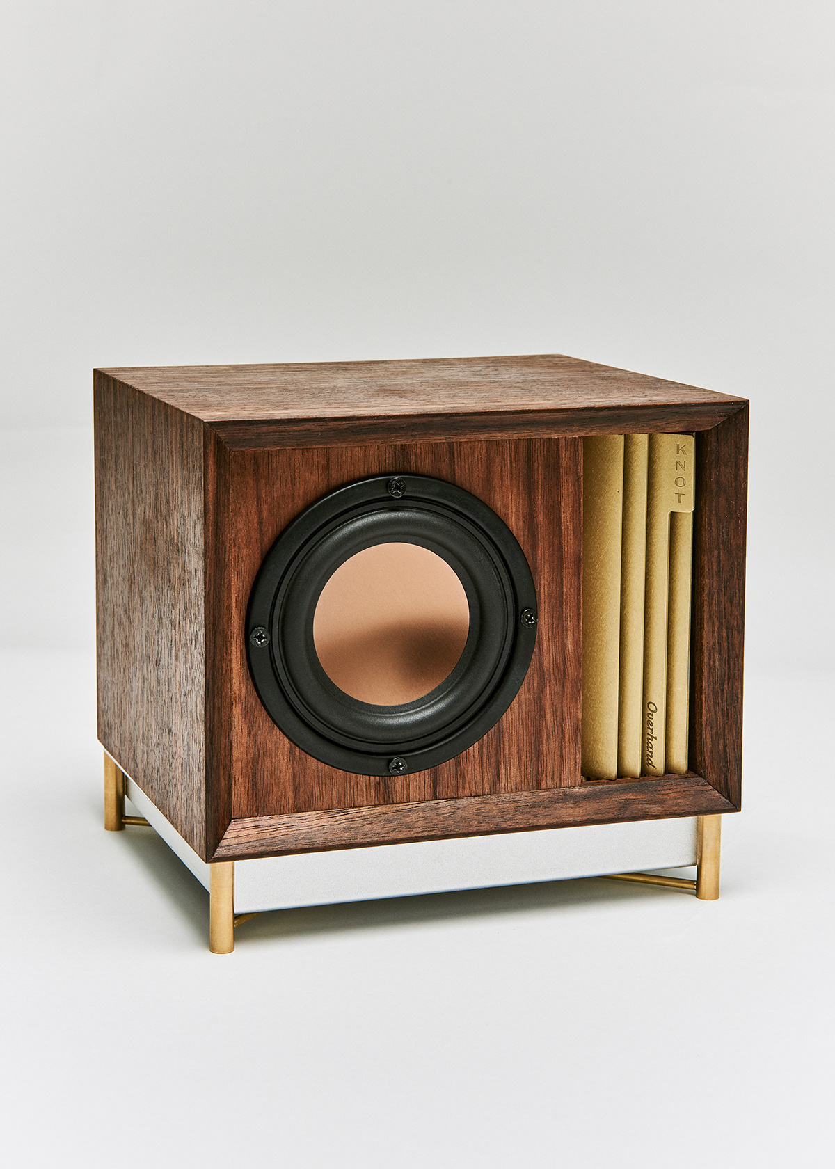 loudspeaker box，Walnut，sound speaker，