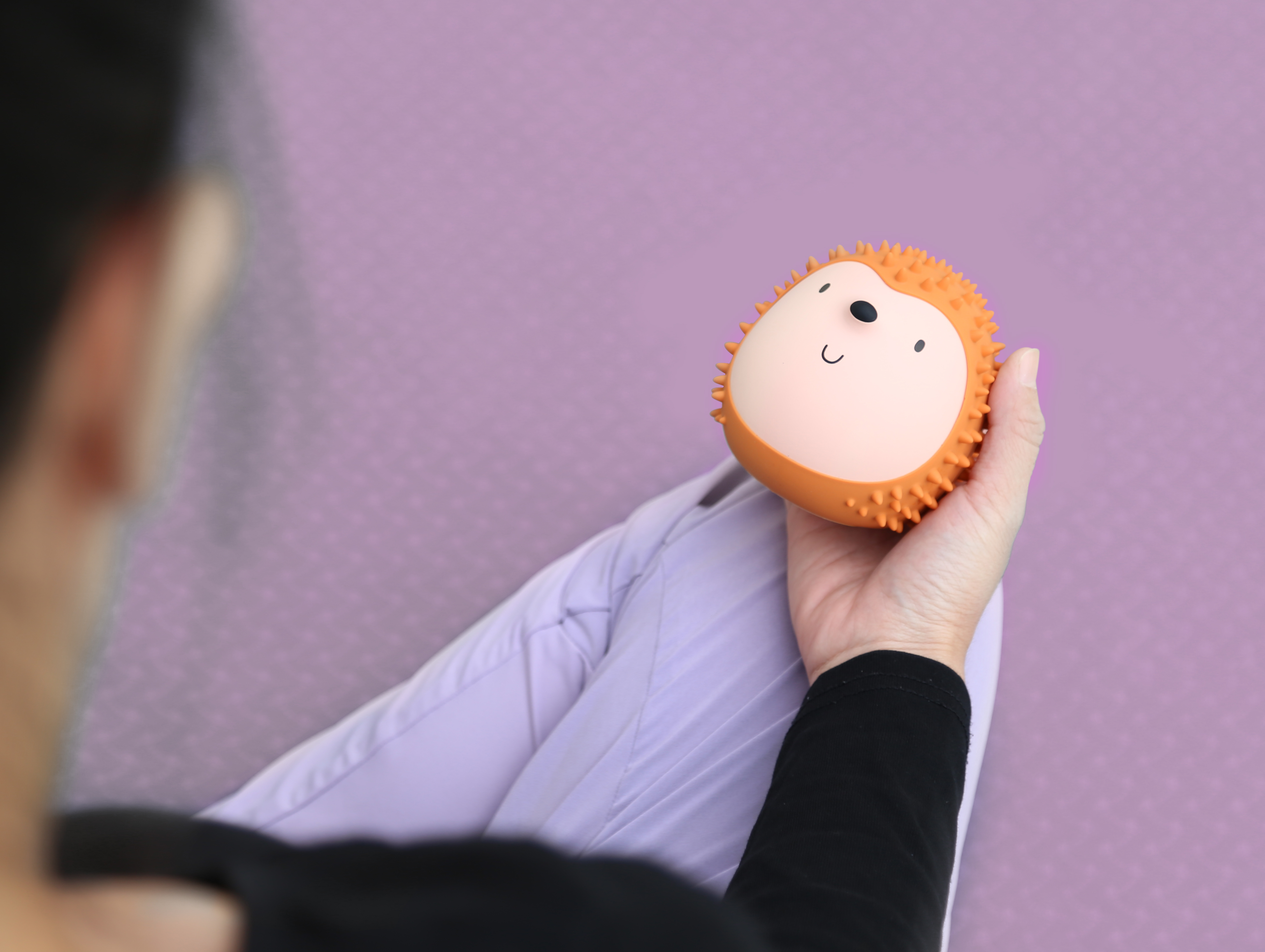 Massager，Warm hands，portable source，