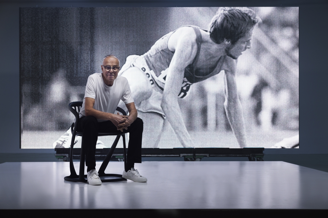 PRESIDENT，chair，Recyclable materials，