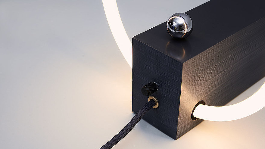 L 3，lamps and lanterns，Geometric sphere，