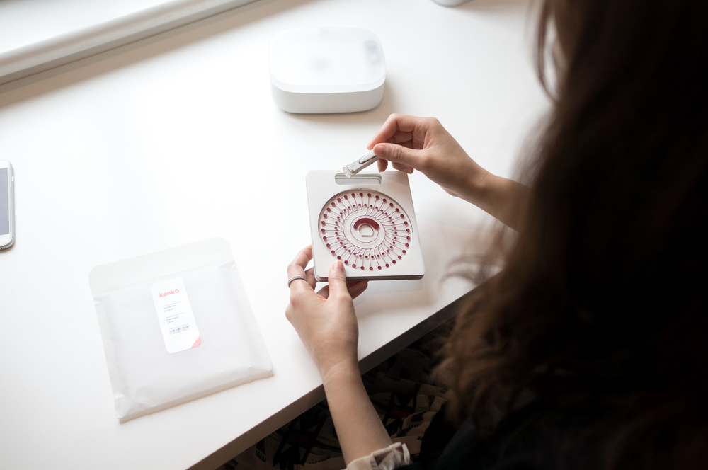 Test disk，Small and medium molecules in blood，Diagnostic equipment，Kenkō，