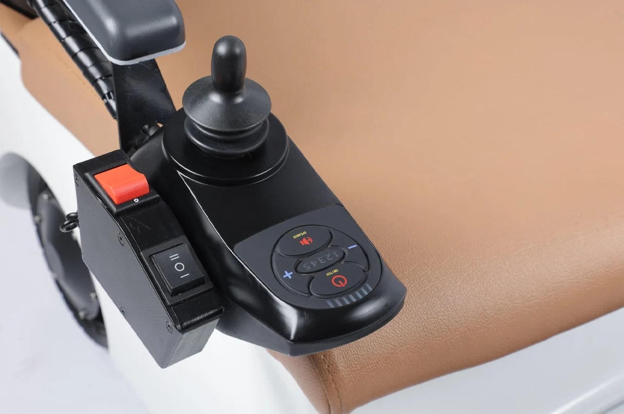 GoSolo，Personal mobile device，auxiliary equipment，