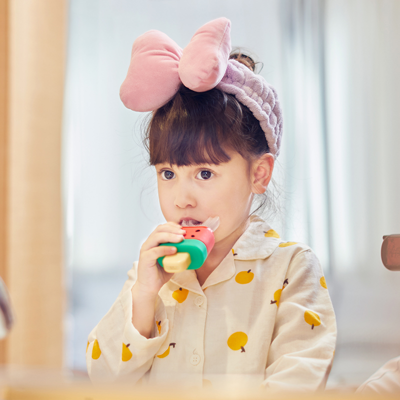 Rice grains，Ice cream，U-shaped electric toothbrush，children，