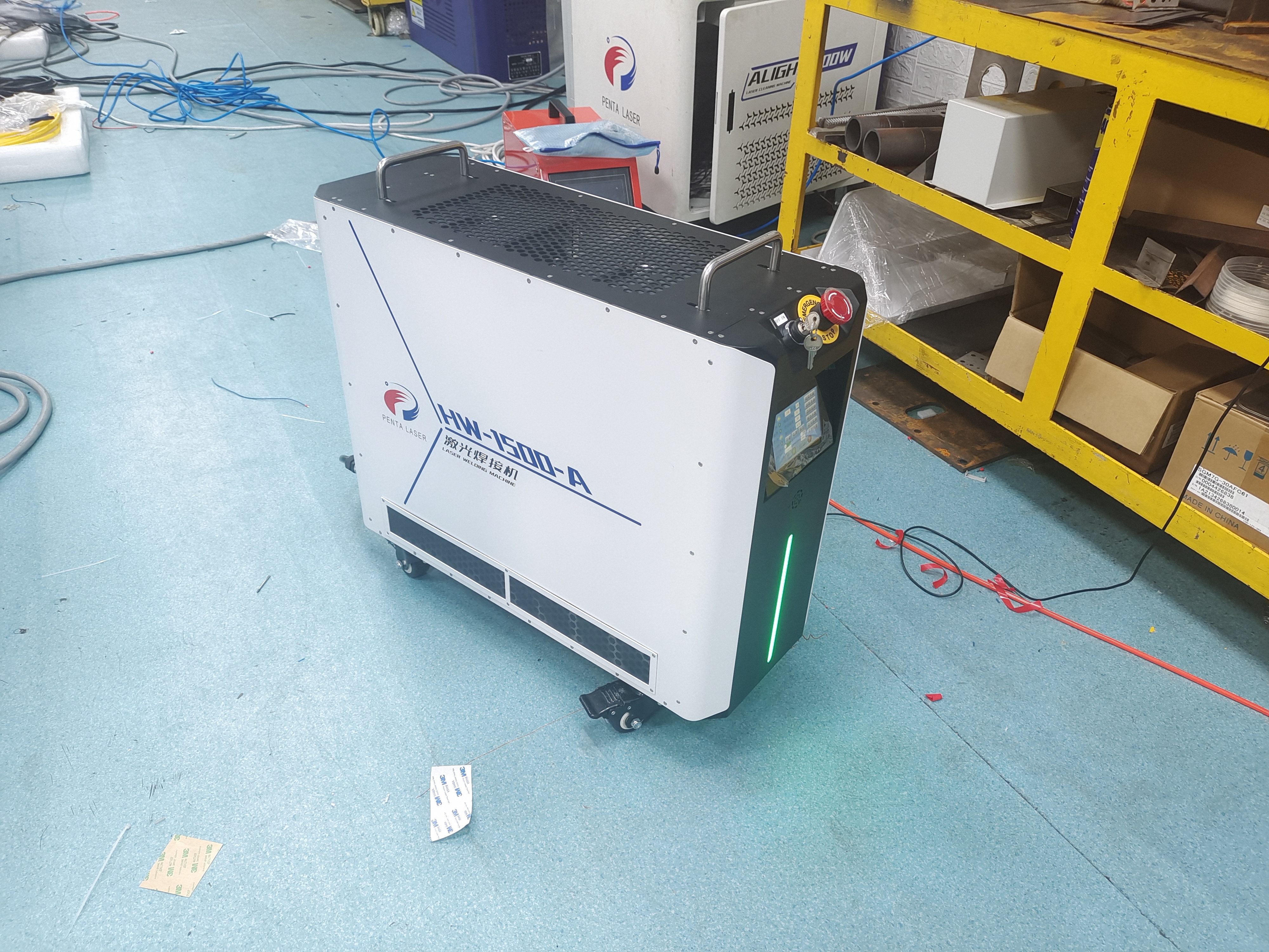 Air cooled laser handheld welding machine，