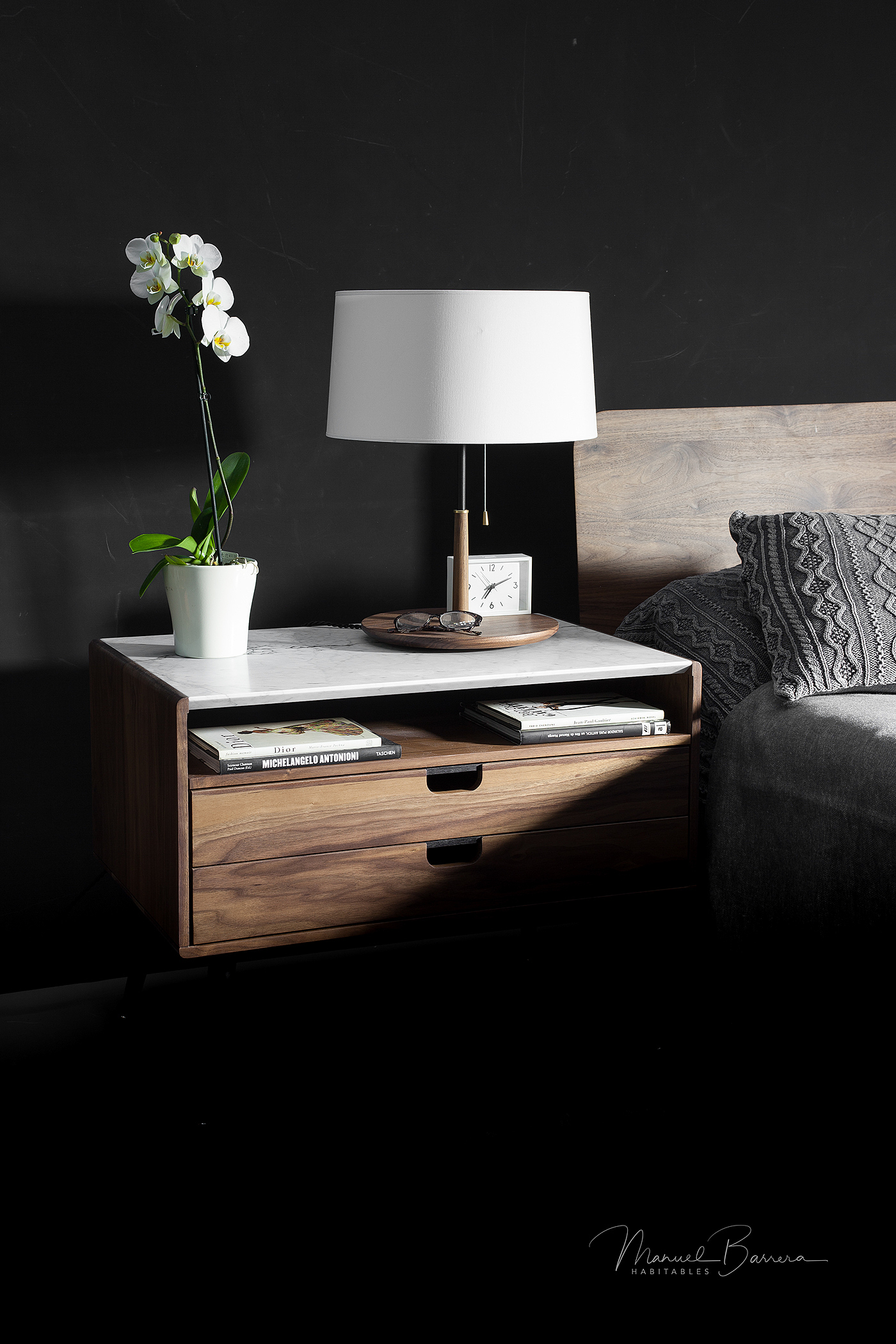 Manuel Barrera，Marble bedside table，Rina walnut，