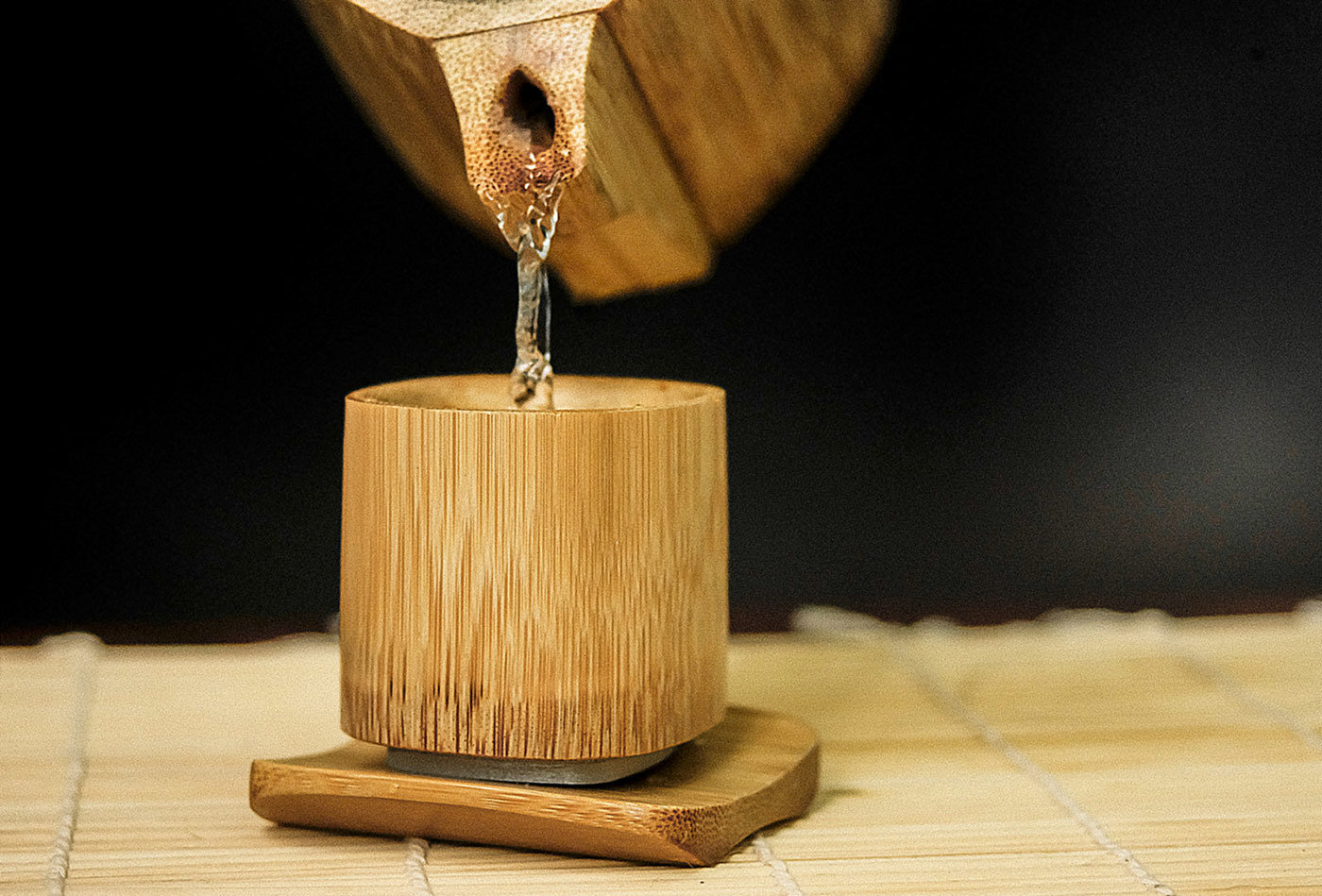 Neo Nguyen，Clover Pham，Made of bamboo，Modern bamboo teapot，