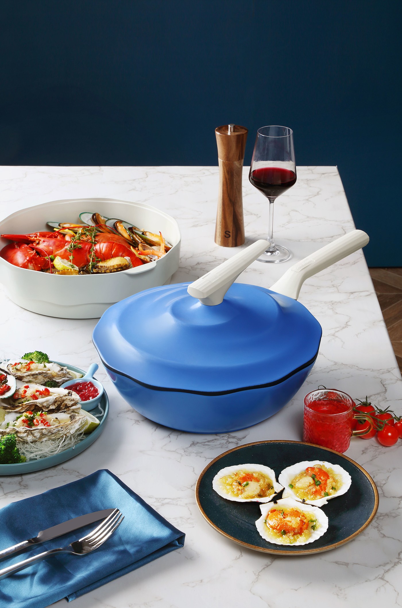 Red design，Carter mark，cookware，level of appearance，young，delicate，articles for daily use，