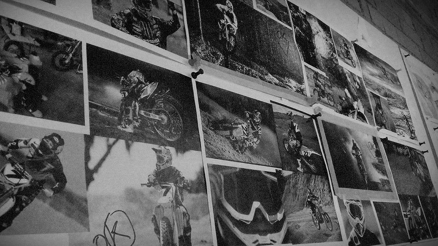 Goggles，outdoors，motion，Outdoor equipment，glasses，