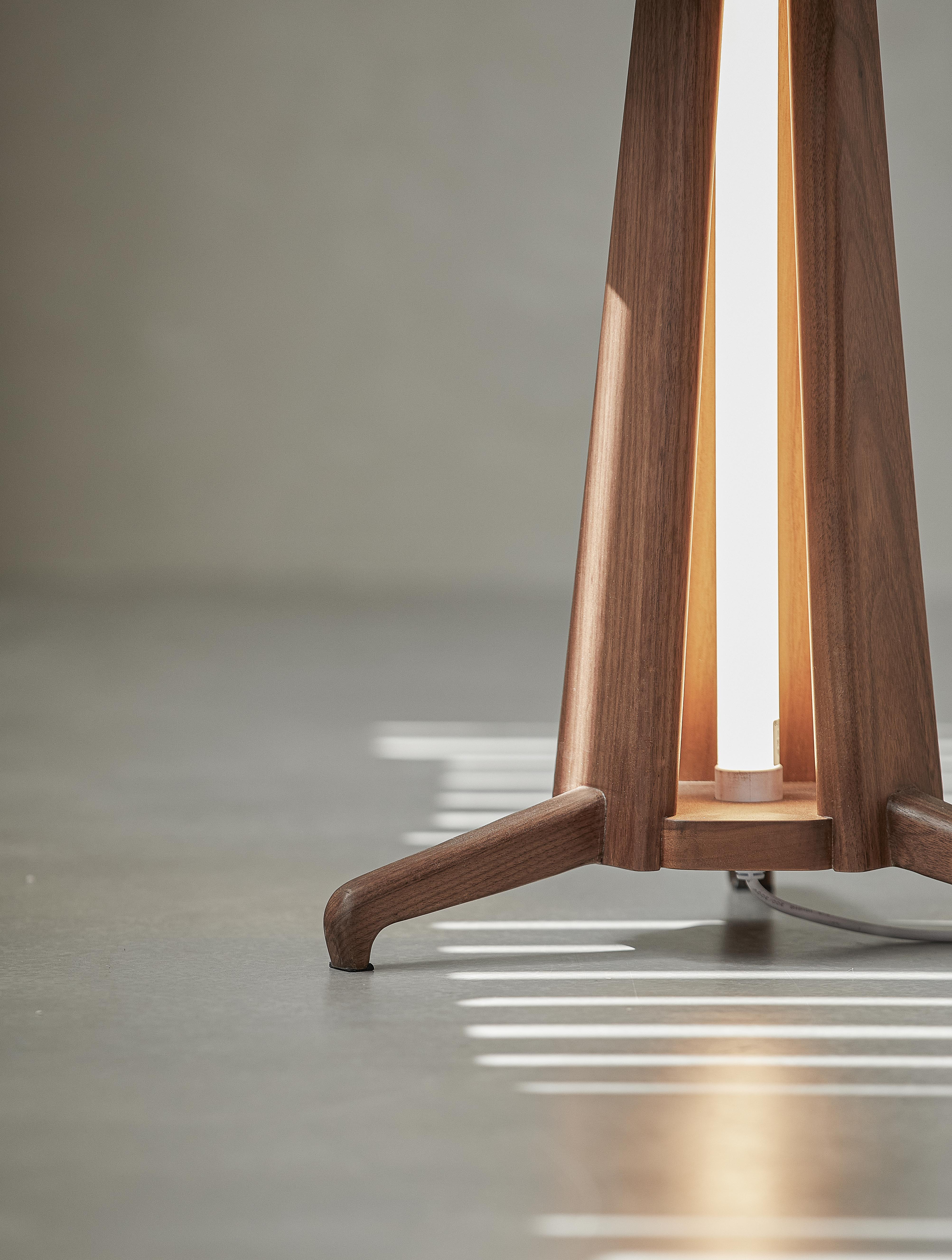 Furniture designer Ren Mengying，