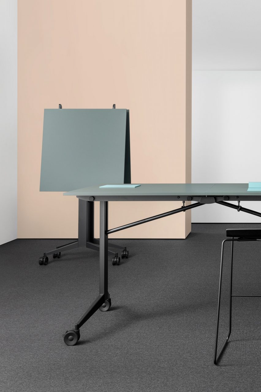 Foldable design，Timmy's book，product design，Stand-up Meeting ，Timmy folding table series，Mara，Office furniture ，