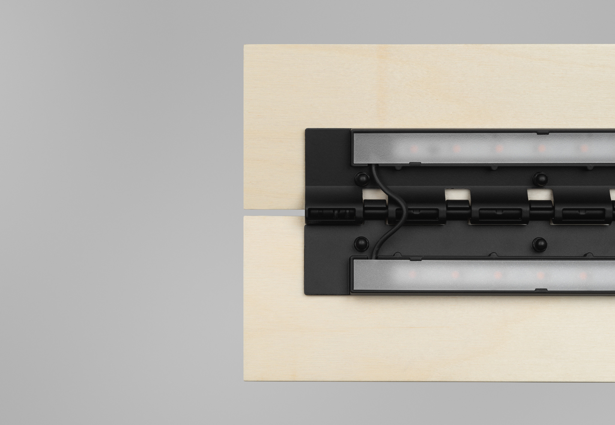 Flik Flak，lamps and lanterns，woodiness，