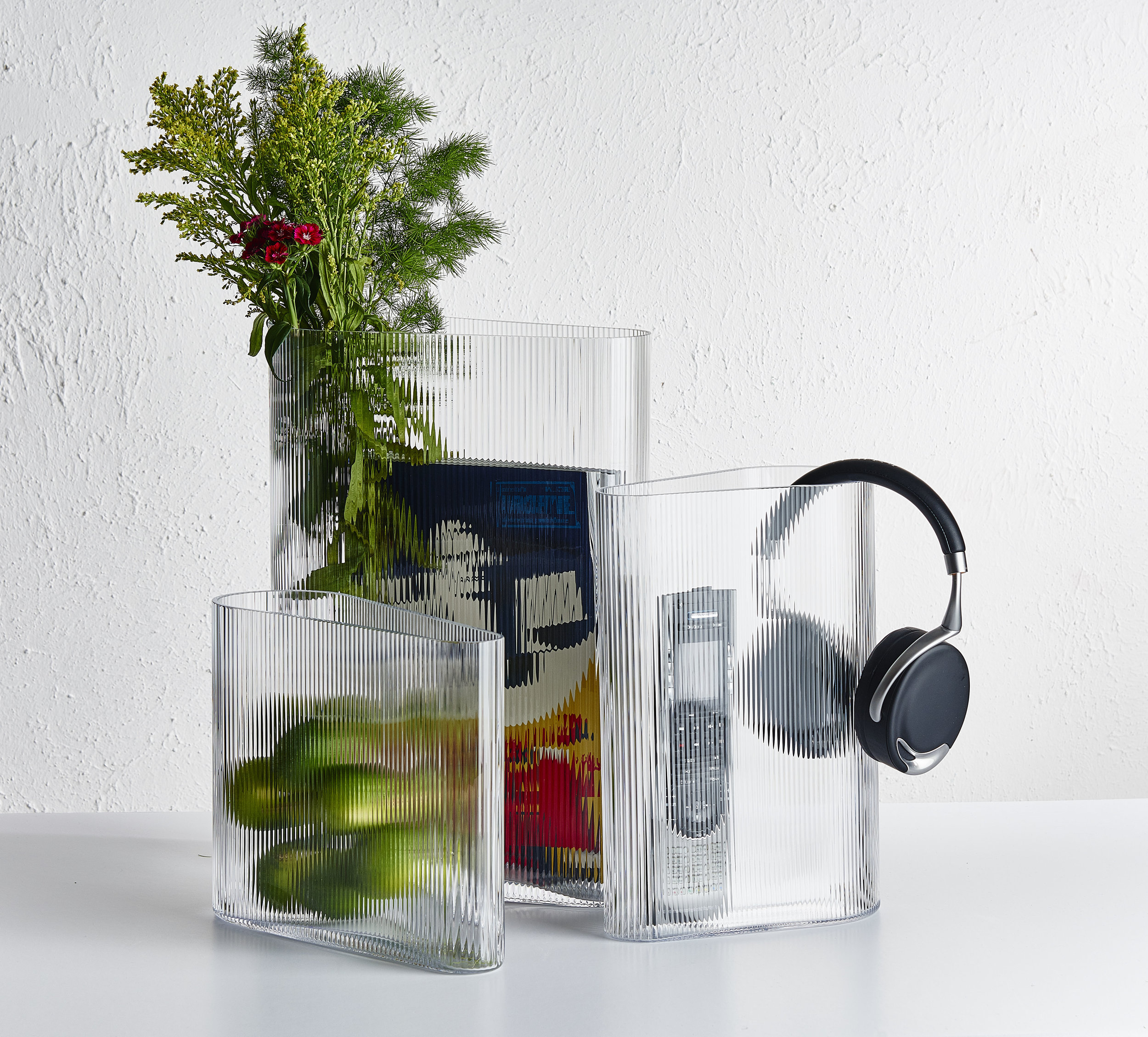 Corrugated glass，Mist，vase，Minimalist，