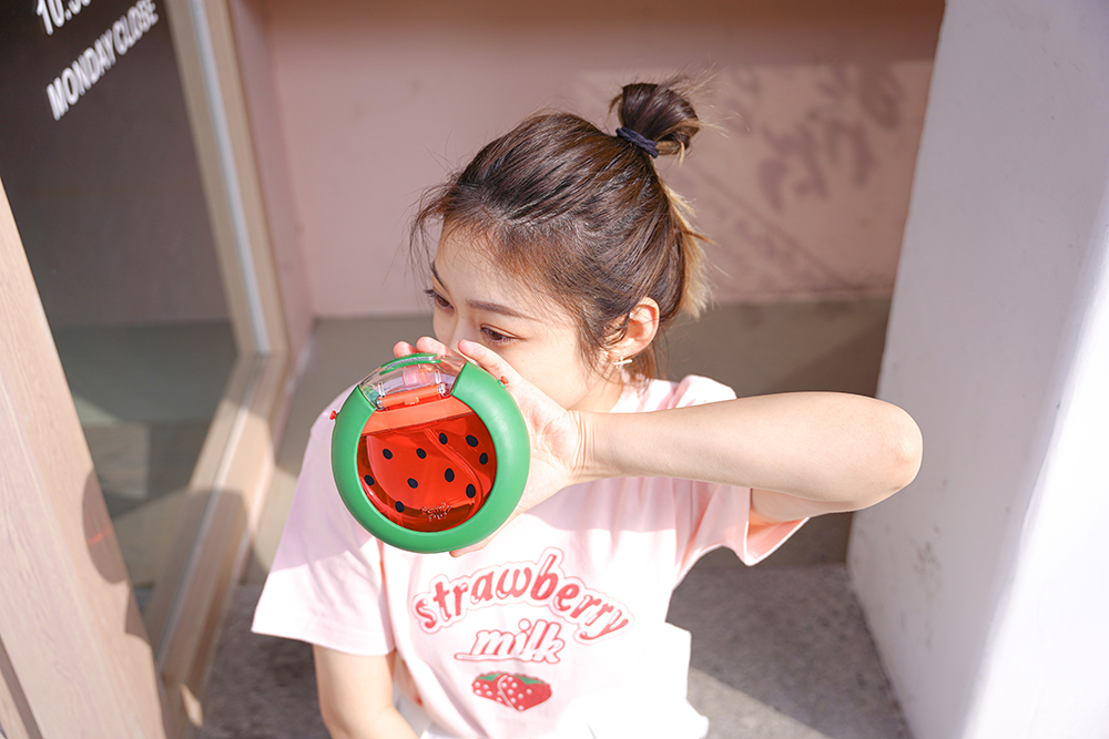 Rice grains，Fruits，kettle，