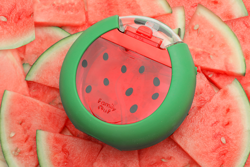 Rice grains，Fruits，kettle，