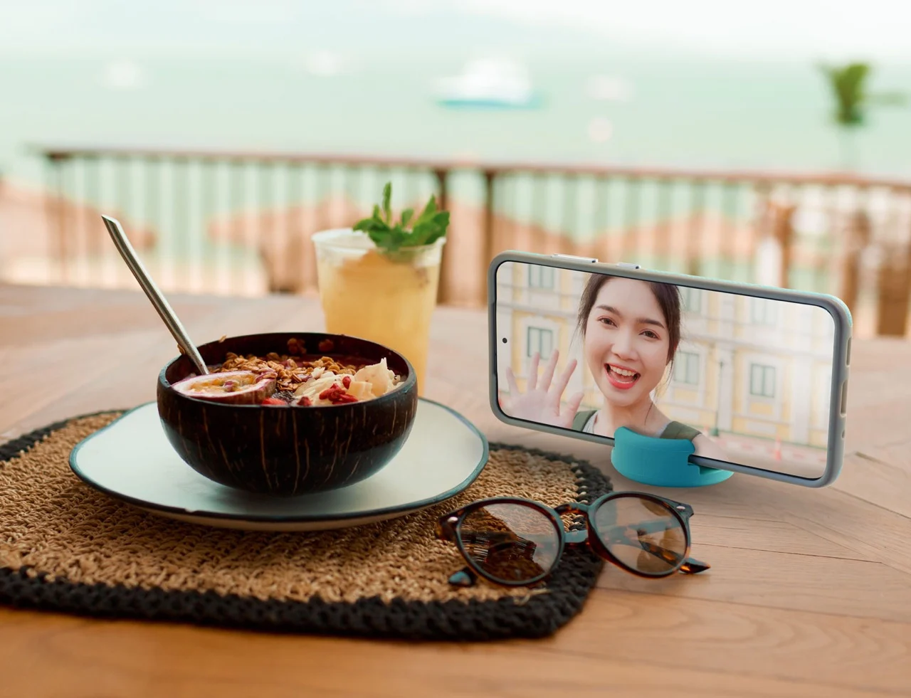 Mobile phone bracket，CES，mobile phone，