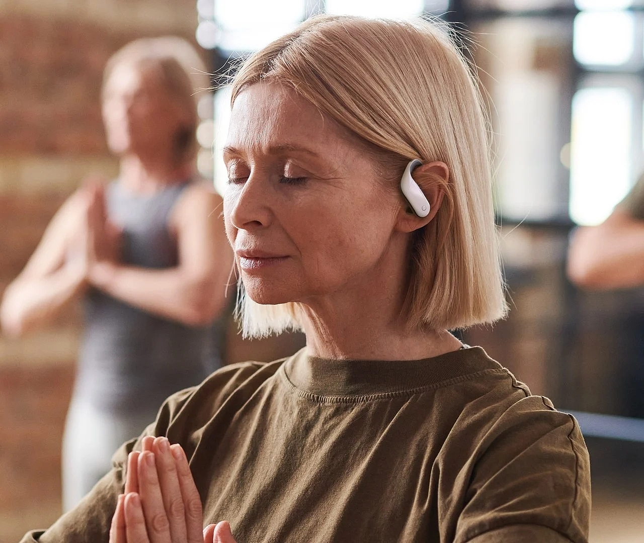 Wearable ，Hearing aid，OLIVE MAX，product design，