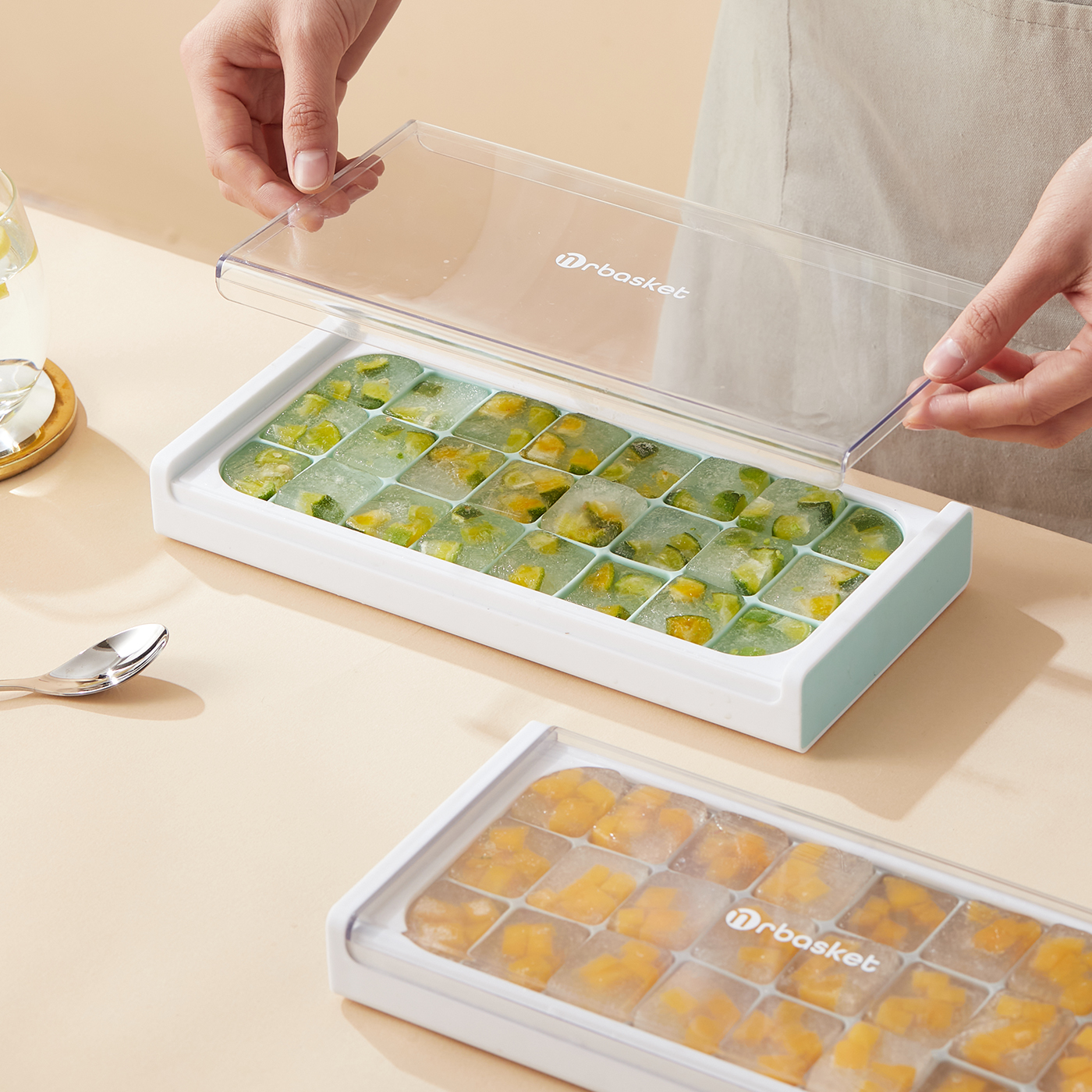 Silica gel ice lattice，